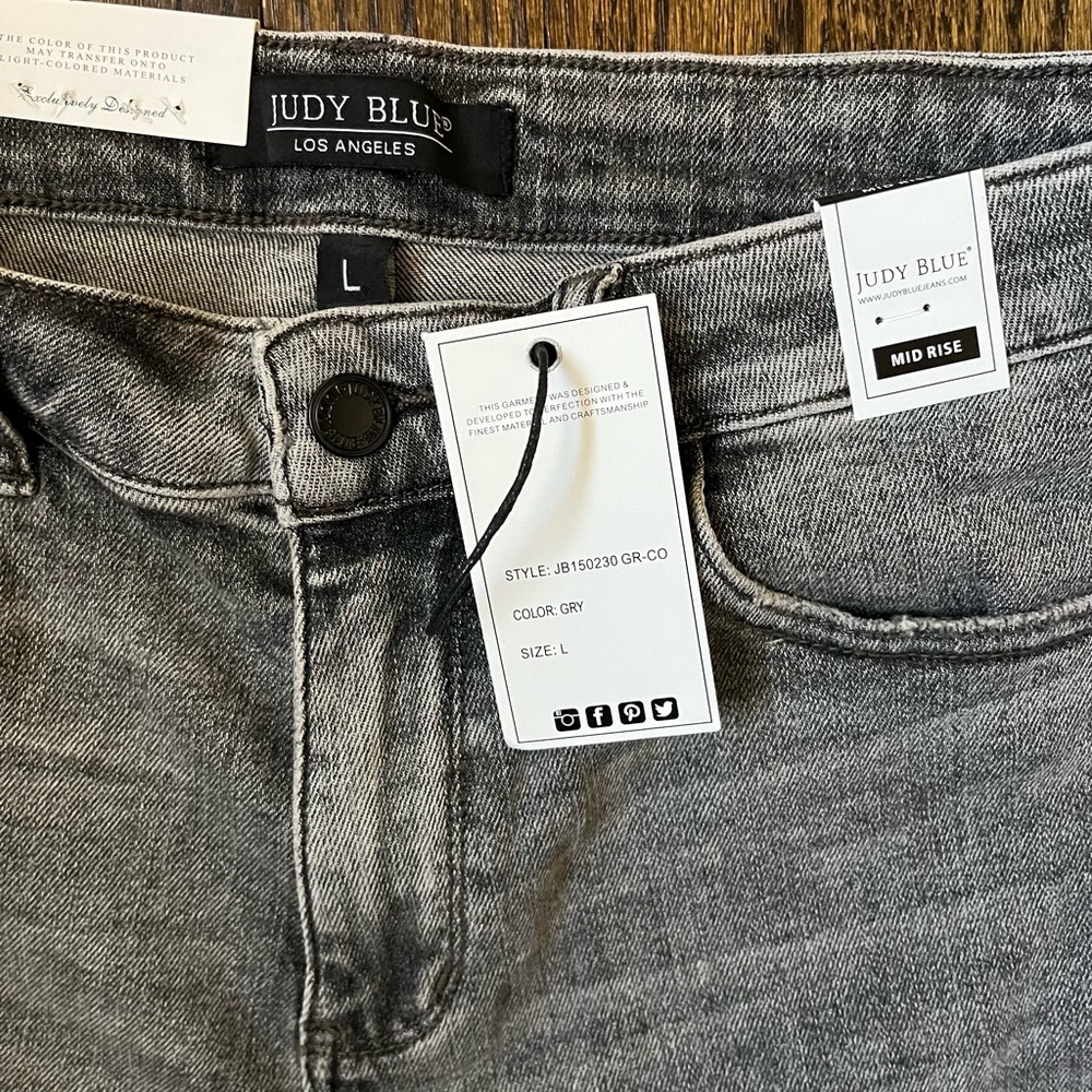 NWT Judy Blue shorts